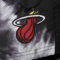 Men's G-III Sports By Carl Banks Black Miami Heat Splash Volley Swim Shorts -G-III Sales Store unnamed file 2734