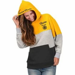 Women's G-III 4Her By Carl Banks Gray/Gold Boston Bruins Gridiron Pullover Hoodie